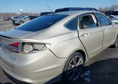 2017 Ford Fusion Titanium из США, поврежденный, VIN 3FA6P0K91HR309740